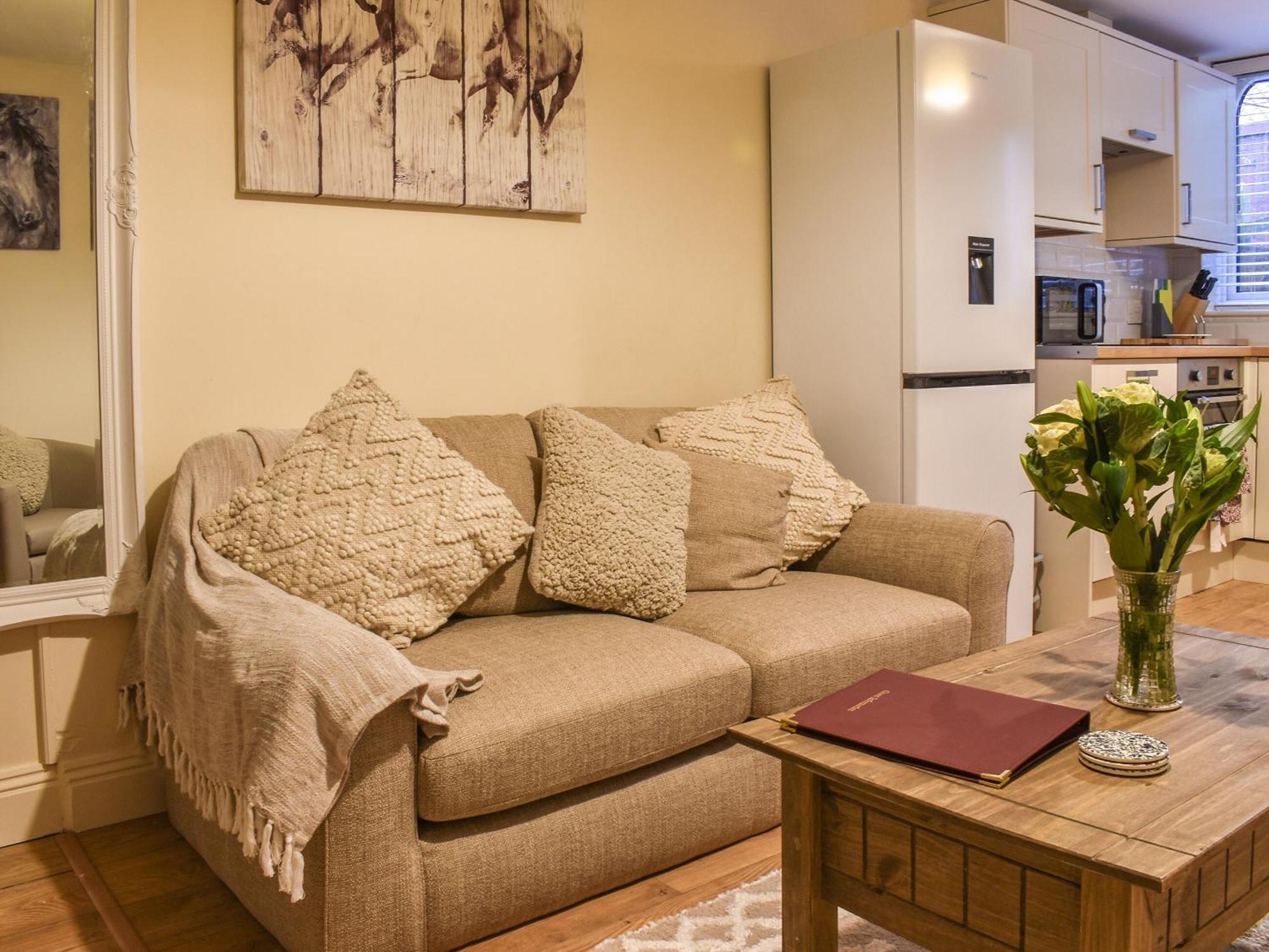Вилла South Wing Coldharbour Park Farm Rake Экстерьер фото